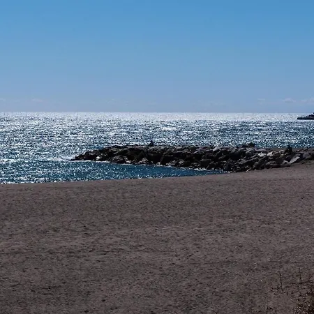 公寓 Suitur Con Piscina En Playa *