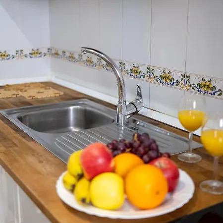 Suitur Con Piscina En Playa * 马尔韦利亚