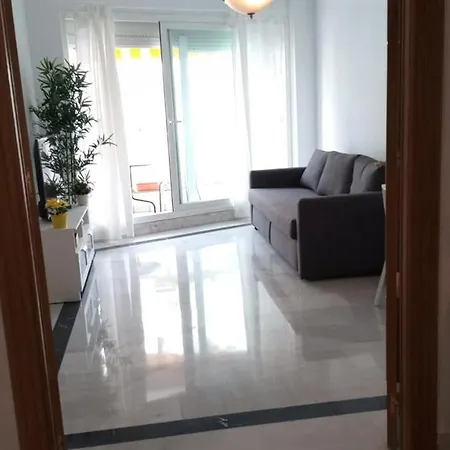 Suitur Con Piscina En Playa Apartment